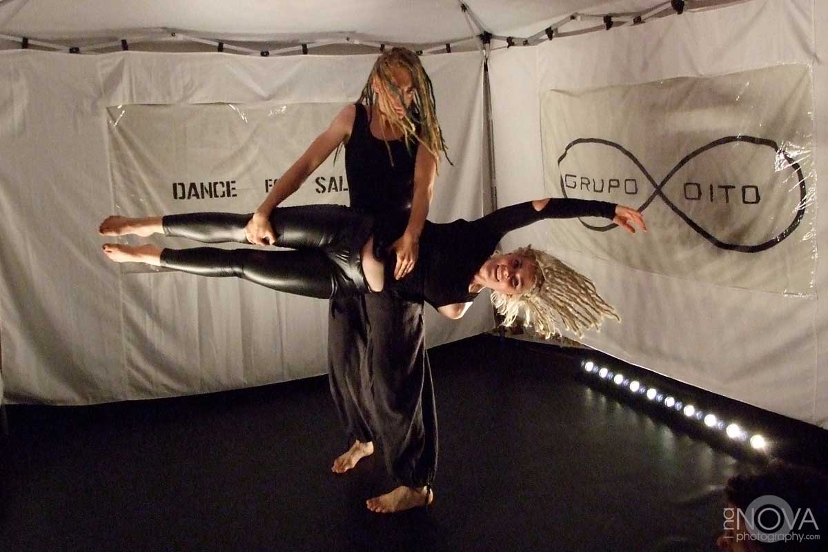 Dance For Sale, Grupo Oito, 2012